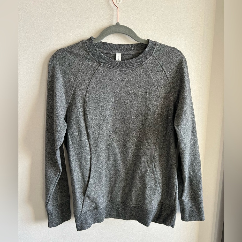 Lululemon Crew Neck with pockets